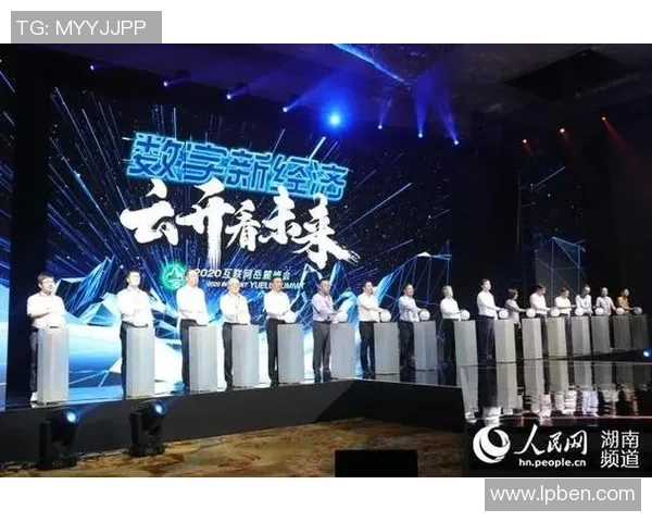 李芳的篮球旅程与成长故事分享：从梦想起航到职业生涯的蜕变